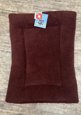 Aviva Designs Burgundy Berber Mat Pet Bed